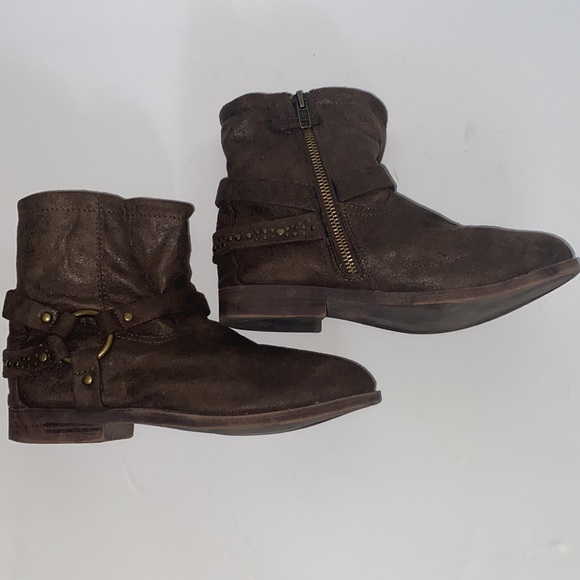 FRYE Kids Youth Sz. 3 Harness Brown Boots Side Zip Shoes Low Top.Good condition. - Picture 3 of 16